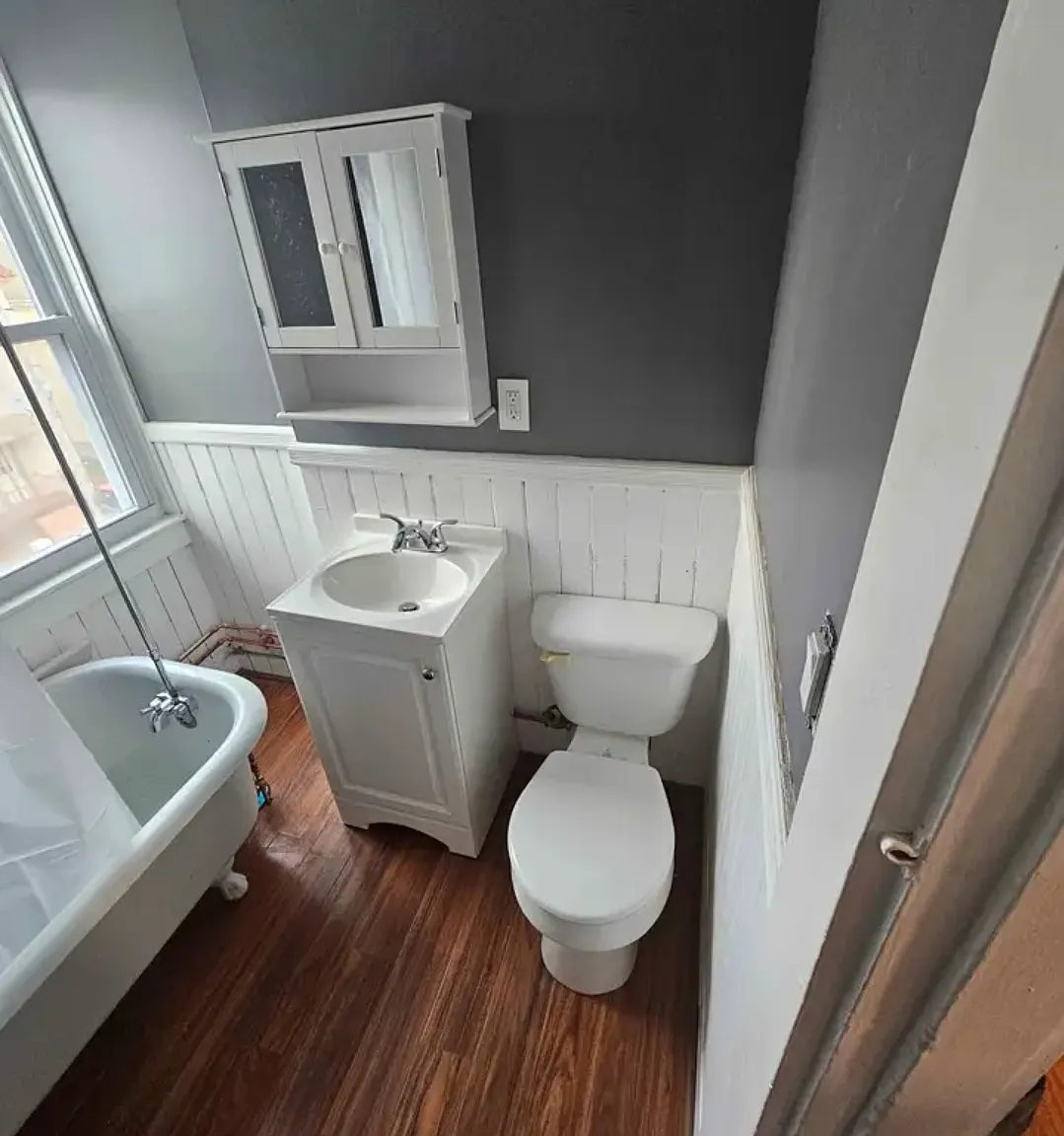 33 Winsor St — Photo 3