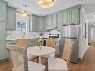 303 Delmas Ave #B, Pascagoula, MS 39567