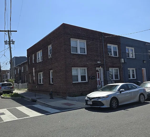 1929 Gallaudet St NE #101 — Photo 1