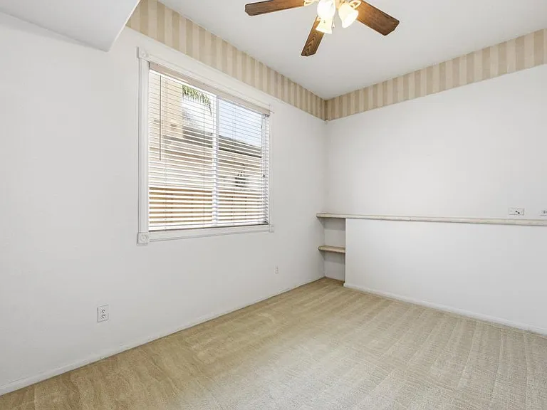 5643 Willowmere Ln — Photo 23
