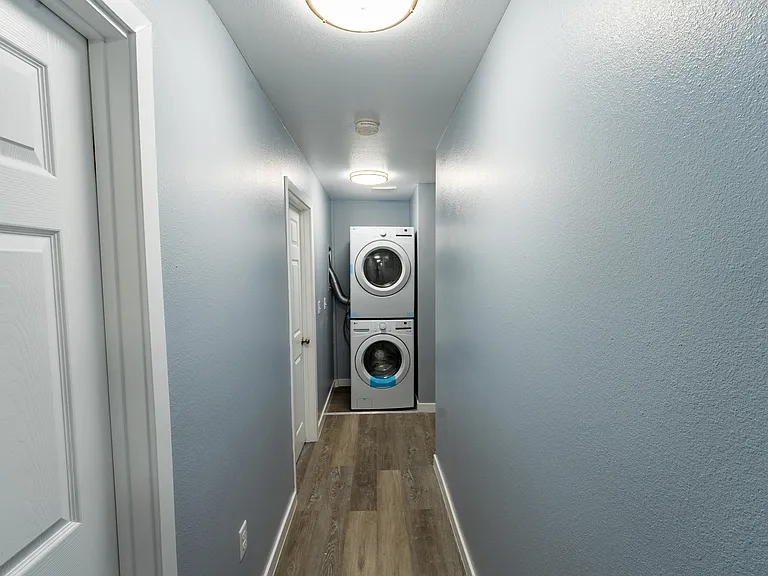 10374 Long Beach Blvd #1M — Photo 30