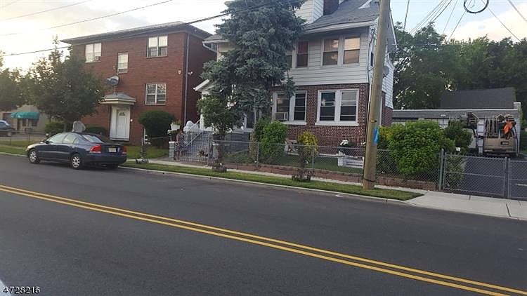 1st image of 971 Chancellor Ave APT 2