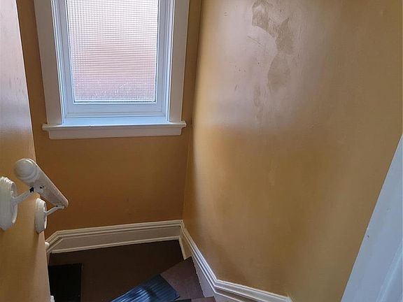 2nd image of 6008 Carlsbad Ave