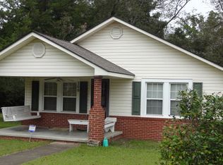 200 S Rushing St, Glennville, GA 30427