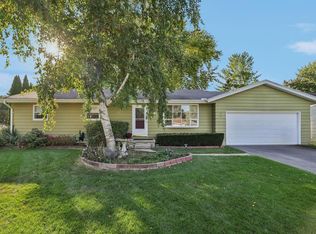 960 Bruce St, Sun Prairie, WI 53590