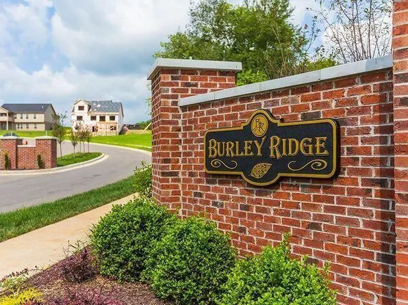 1004 Shelburne Way, Nicholasville, KY 40356