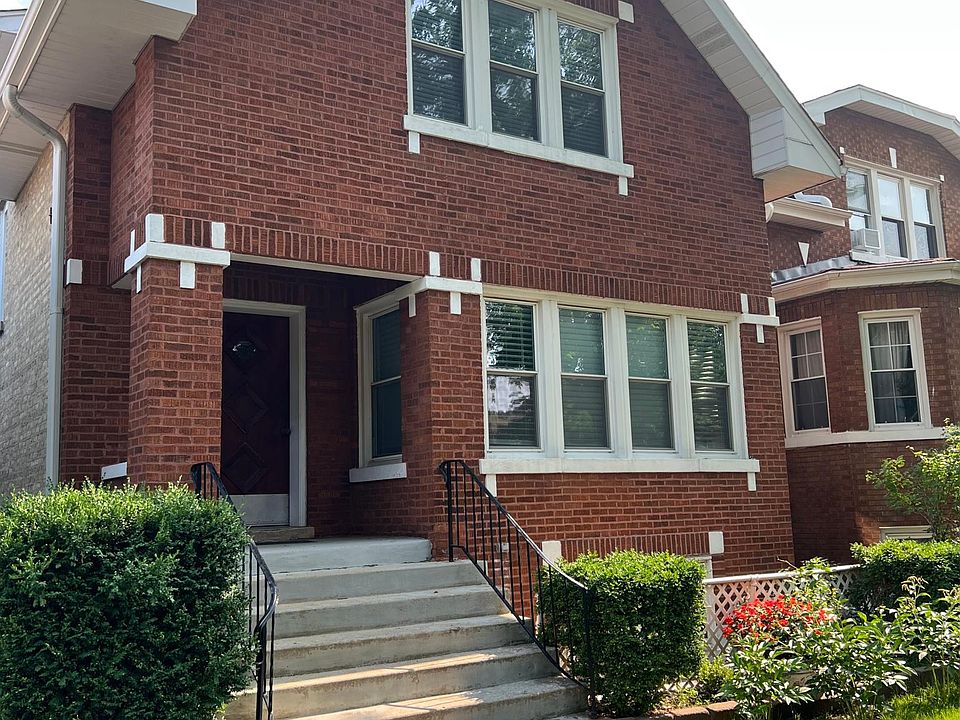 1st image of 5149 W Oakdale Ave #2