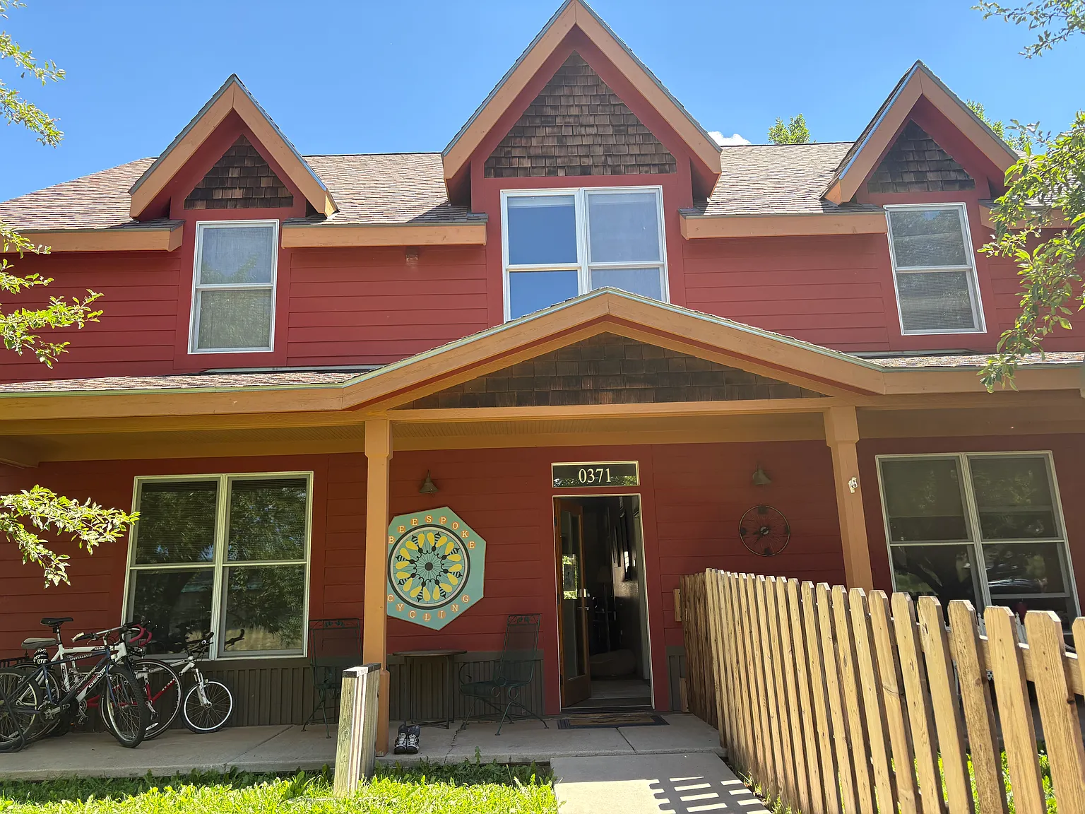 Studio, 400 sqft, $2,300 — Photo 4