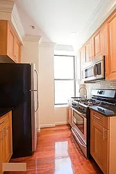 Rented by New Group Realty, Inc.