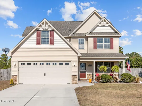 625 Parsley Drive, Hubert, NC 28539