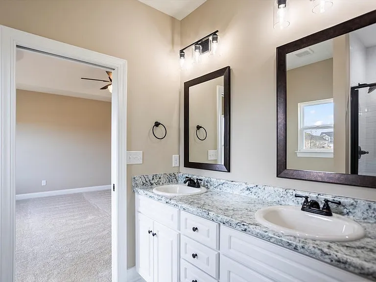 3306 Basil Ln — Photo 16