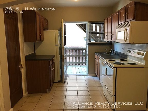 4th image of 3815 Wilmington Ave APT 1N