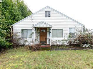 819 W Main St, Hillsboro, OR