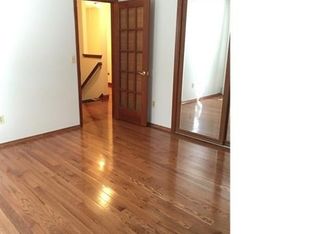 5 Dogwood Park N, Danbury, CT 06811