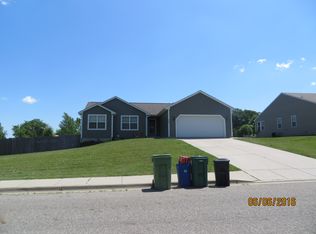 320 Catera Ct, Springfield, MI 49037