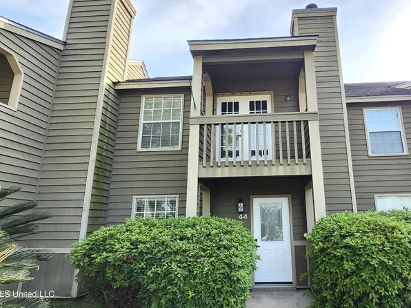 495 Popps Ferry Rd APT 44, Biloxi, MS 39531