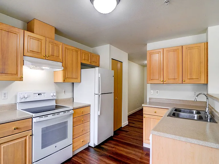 24913 103rd Ave SE #E201 — Photo 8