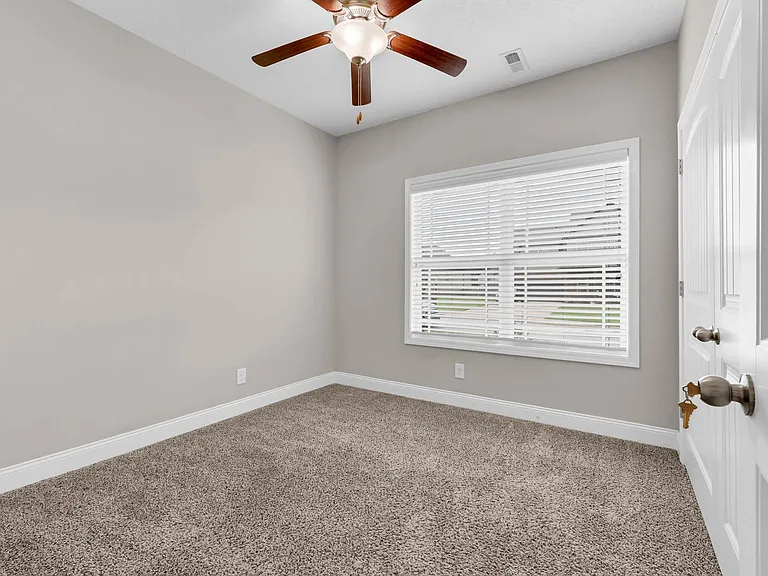 987 Promenade Dr — Photo 20