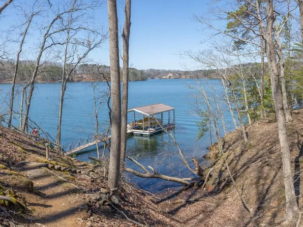 5581 Hidden Harbor Dr, Gainesville, GA 30504