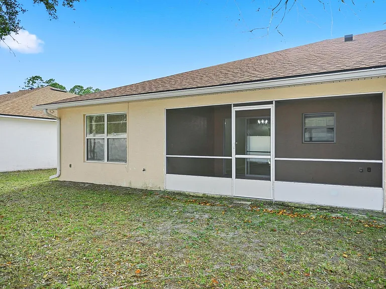 57 Raintree Pl #B — Photo 33