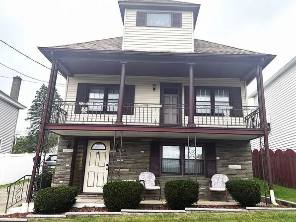 919 Throop St, Dickson City, PA 18519