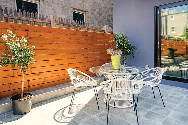 Sold by The InHouse Group | media 24