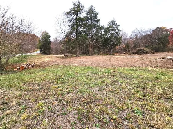 5 Brook Cove Rd #5, Germanton, NC 27019