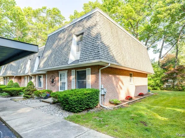 3969 Butternut Ct #4, Pt Huron, MI 48060