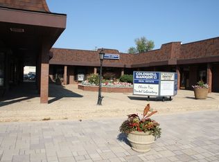 186 N York St, Elmhurst, IL 60126