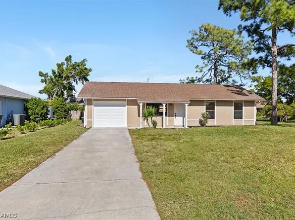 8309 Bamboo Rd, Fort Myers, FL 33967