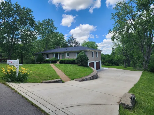 2613 Lishwood Dr, Nashville, TN 37214