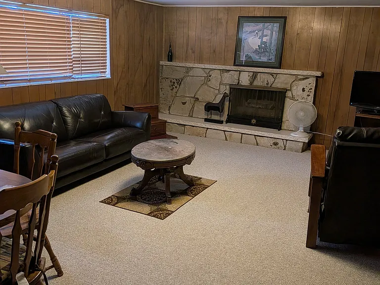 2468 E Cavalier Dr — Photo 1