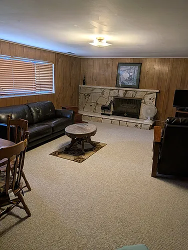 2468 E Cavalier Dr Photo 1