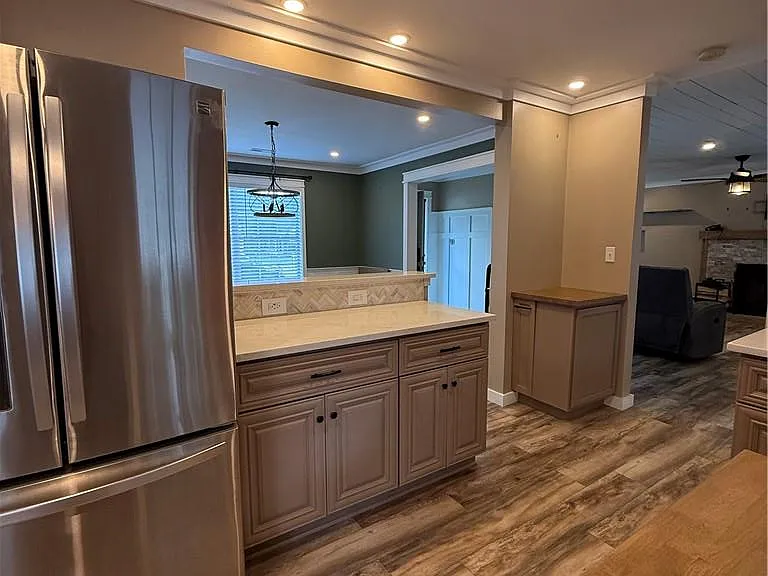 513 Sydenham Blvd — Photo 10
