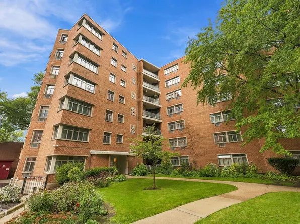 1862 Sherman Ave APT 3SE, Evanston, IL 60201