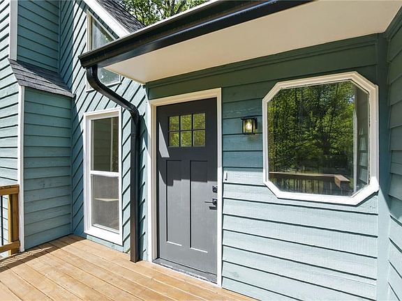 3rd image of 3375 Spinnaker Way