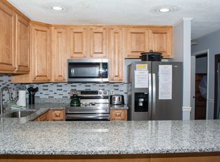 601 Winterplace Dr #E102, Ghent, WV 25843