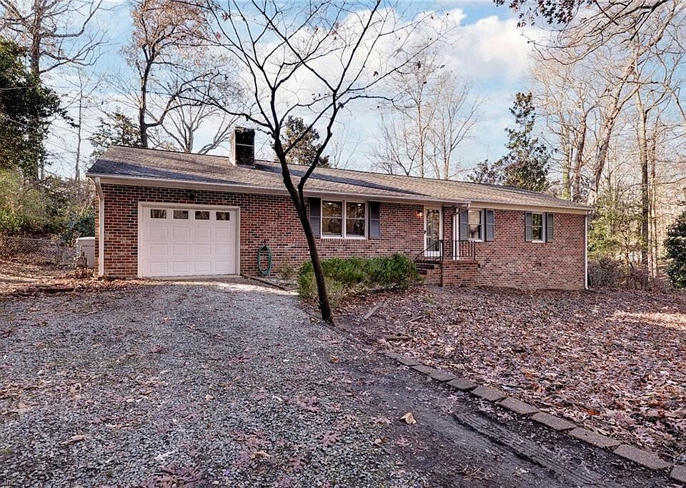 1st image of 122 Duer Dr