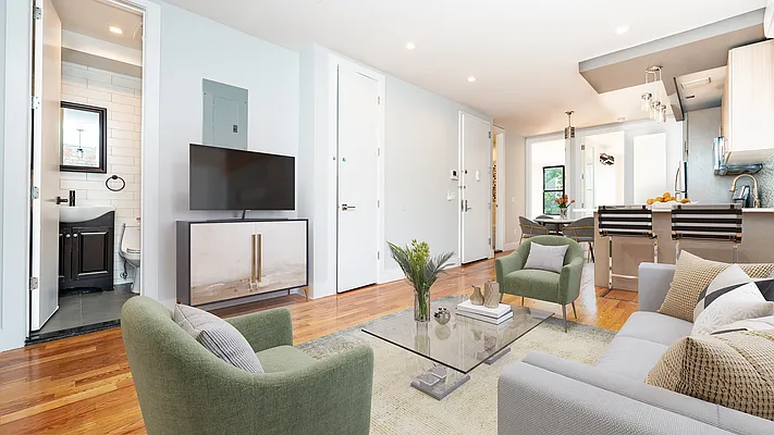 Rented by Nooklyn NYC LLC | media 33