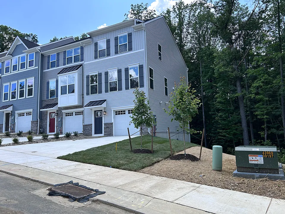 1513 Libourne Ct