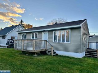 415 Leeds Rd, Hoyt Lakes, MN 55750