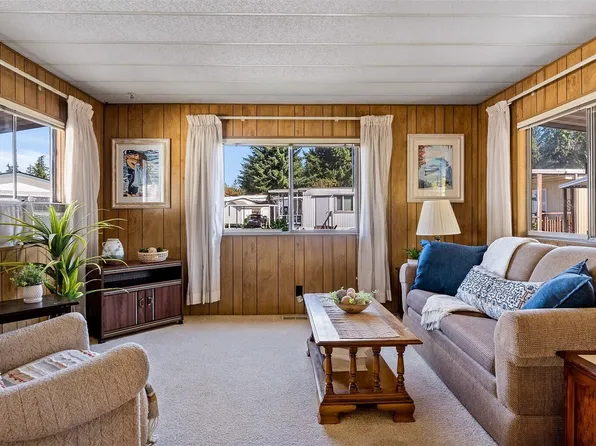 11622 Silver Lake Road #66, Everett, WA 98208