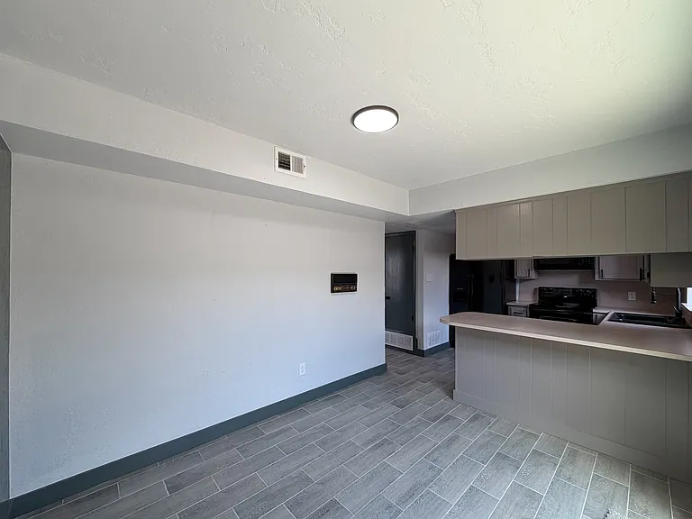 4502 NE Arlington Ave #4502 — Photo 13