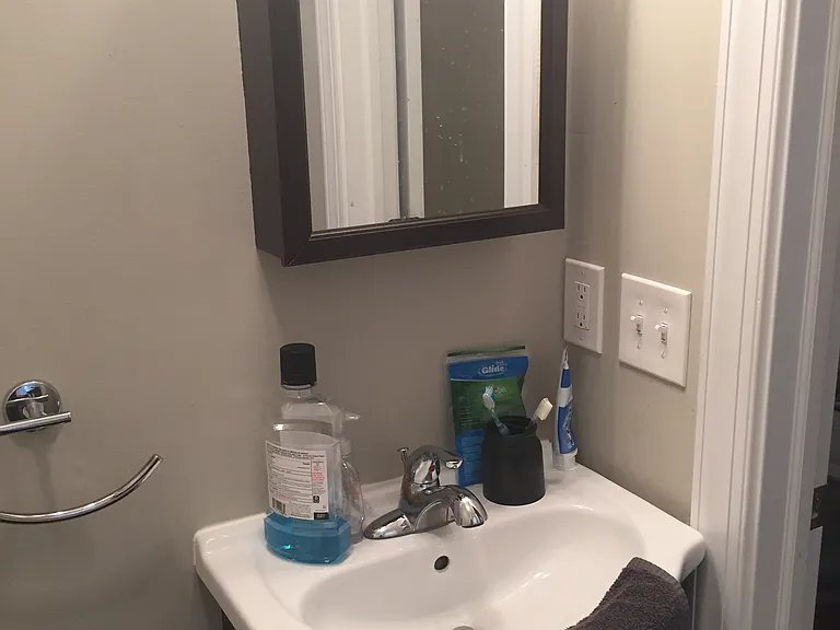 1525 Spruce St #21 — Photo 6
