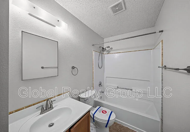 7702 Fairton Pl — Photo 26