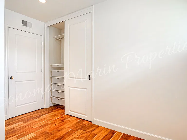 269 Karen Way — Photo 33