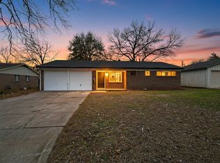 2213 Pontiac Dr, Arlington, TX 76013