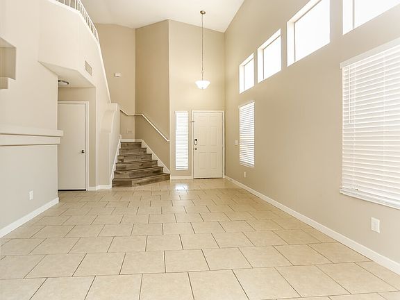 5th image of 1709 Sierra Valley Way