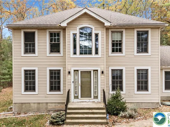 148 Water Tower Cir, East Stroudsburg, PA 18301