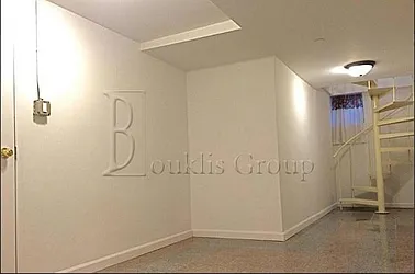 Rented by Bouklis Group